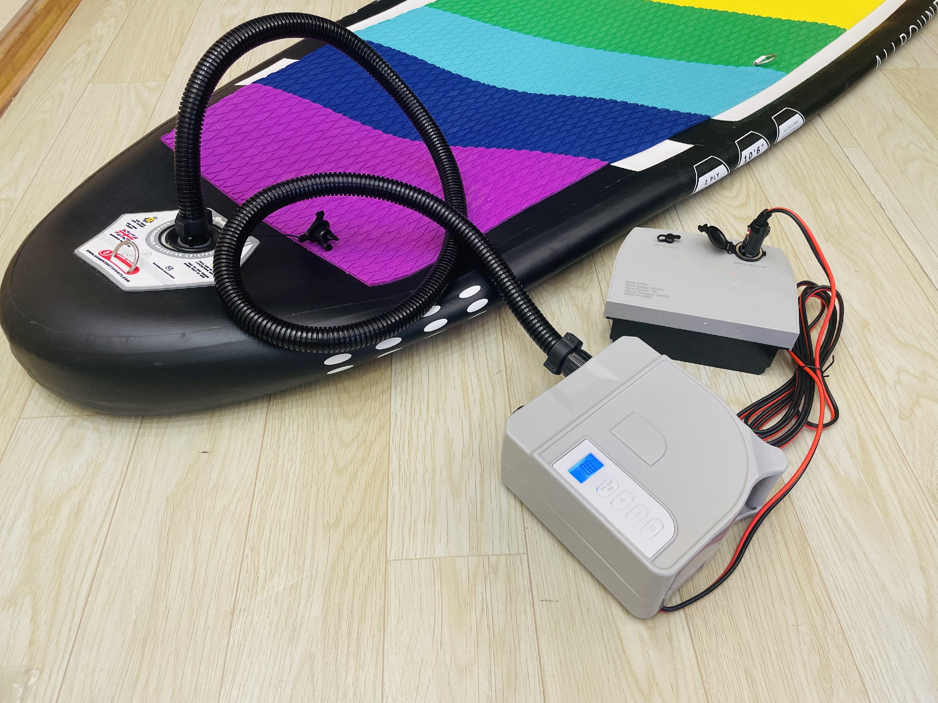 Electric air pump for inflatable paddle boardDongguan Cola outdoor